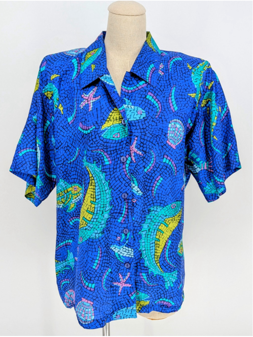 Vintage Lady Bear 100% Silk Blue Sea Life Mosaic Fish Button Up Blouse Relaxed L